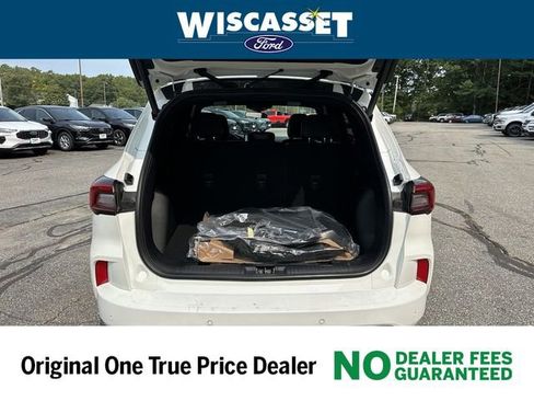 Used 2024 Ford Escape ST-Line Select w/ Tech Pack #2 image 12