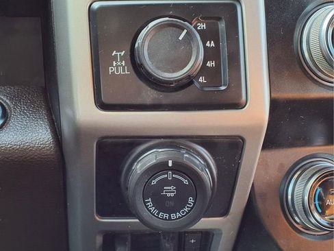 Certified 2020 Ford F150 King Ranch w/ Equipment Group 601A Luxury image 19