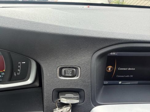 Used 2015 Volvo V60 T5 Premier image 31