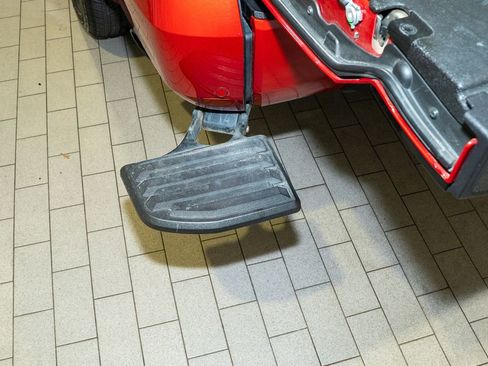 Used 2025 Toyota Tundra Platinum image 6