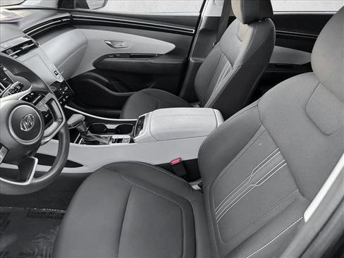 Used 2024 Hyundai Tucson SE image 9