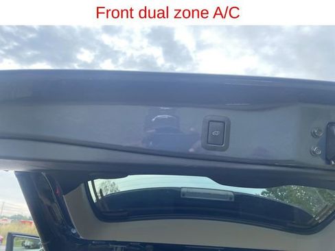 Used 2018 Toyota Highlander Limited Platinum image 9