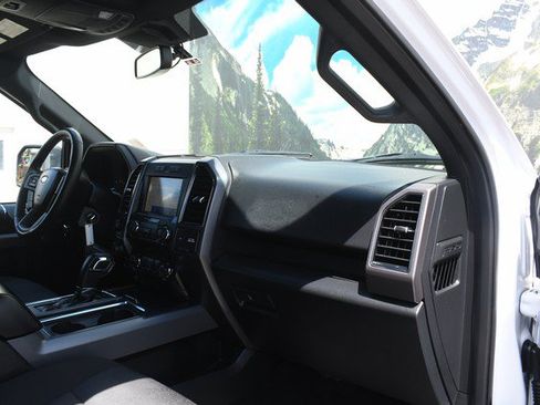 Used 2019 Ford F150 XLT w/ Equipment Group 302A Luxury AWD/4WD image 24