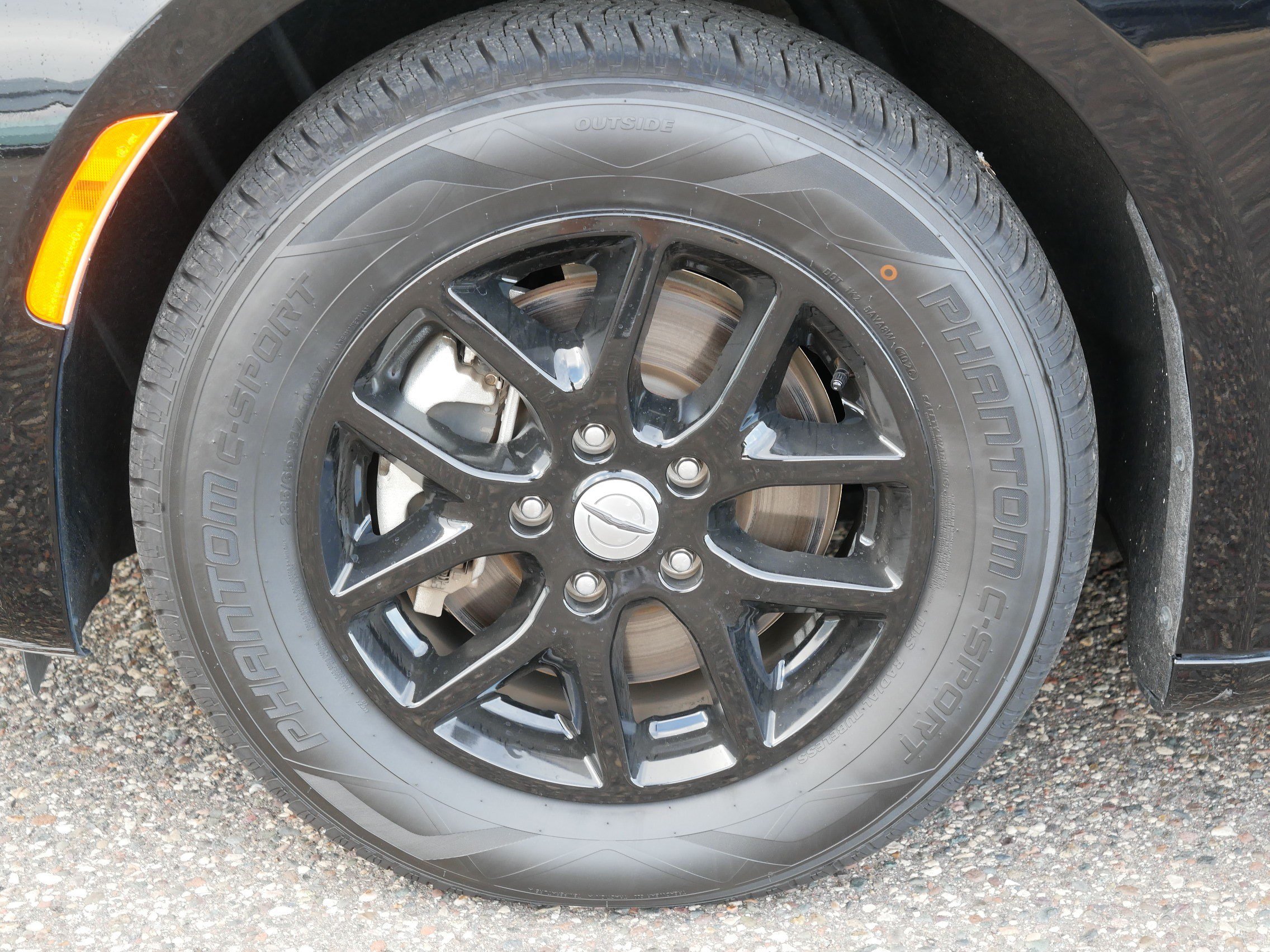 Used 2024 Chrysler Pacifica Touring-L FWD image 15