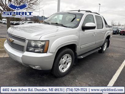 Used 2011 Chevrolet Avalanche LT w/ Luxury Package