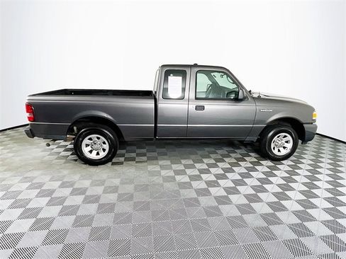 Used 2011 Ford Ranger XLT image 9