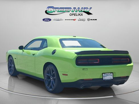Used 2023 Dodge Challenger R/T w/ Blacktop Package RWD image 5