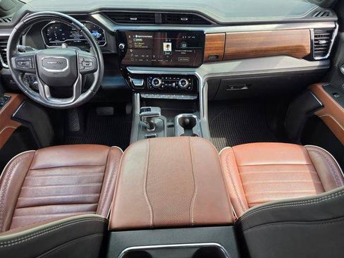 Certified 2025 GMC Sierra 1500 Denali Ultimate AWD/4WD image 16