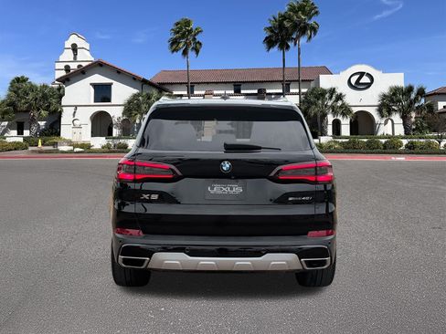 Used 2022 BMW X5 sDrive40i w/ Premium Package RWD image 3