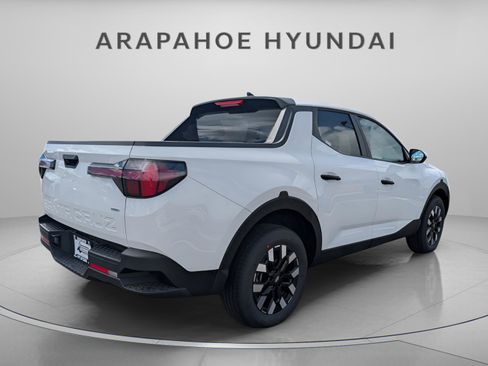 Used 2025 Hyundai Santa Cruz SE AWD/4WD image 5