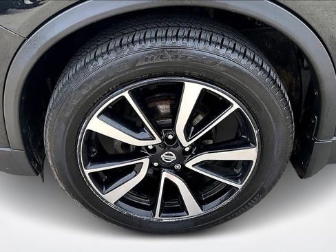 Used 2019 Nissan Rogue SL image 33