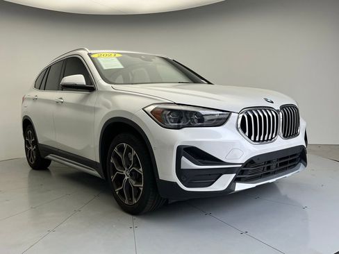 Used 2021 BMW X1 sDrive28i w/ Premium Package image 2