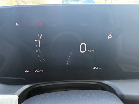 Certified 2024 Buick Encore GX Avenir w/ Avenir Convenience Package image 10