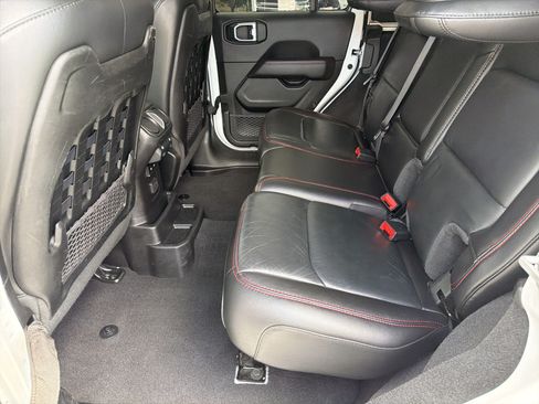 Used 2021 Jeep Wrangler Unlimited Rubicon AWD/4WD image 24