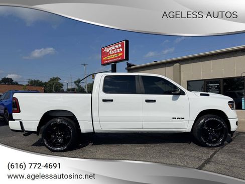 Used 2023 RAM 1500 Big Horn AWD/4WD image 1