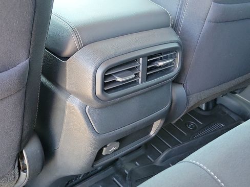 Used 2024 Honda Ridgeline Sport image 12