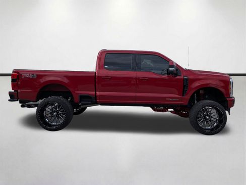 Used 2023 Ford F250 Lariat w/ Lariat Ultimate Package AWD/4WD image 3
