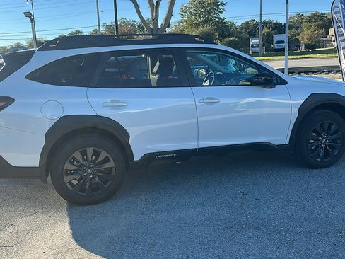 Certified 2025 Subaru Outback Onyx Edition XT w/ Popular Package #2 image 27