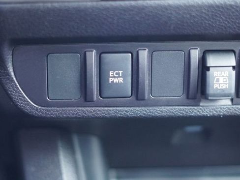 Used 2023 Toyota Tacoma TRD Off-Road w/ Black Out Package (TMS) image 31