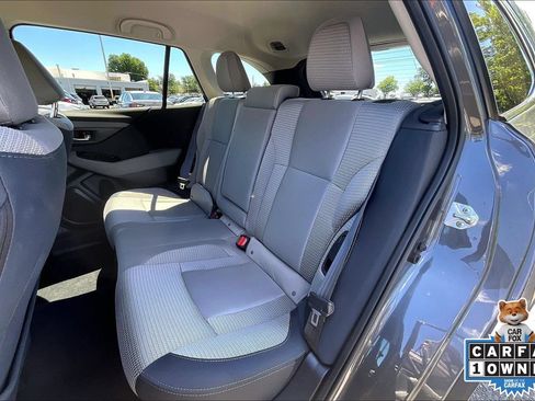 Used 2025 Subaru Outback Premium AWD/4WD image 21