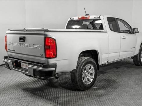Used 2022 Chevrolet Colorado LT w/ Fleet Safety Package image 8