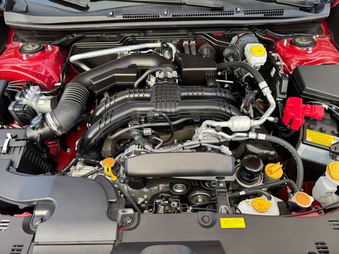 Used 2024 Subaru Crosstrek 2.0i Premium image 6