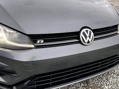 Used 2019 Volkswagen Golf R 4-Door image 24