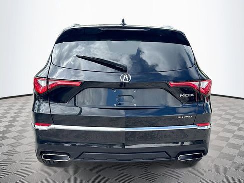 Used 2023 Acura MDX SH-AWD w/ Advance Package image 7