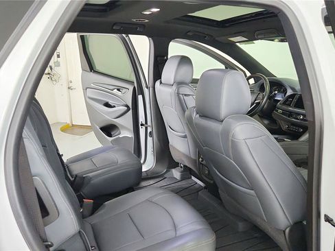 Used 2023 Buick Enclave Essence w/ Experience Buick Package AWD/4WD image 27