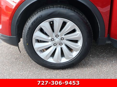 Used 2023 Land Rover Discovery Sport SE image 12