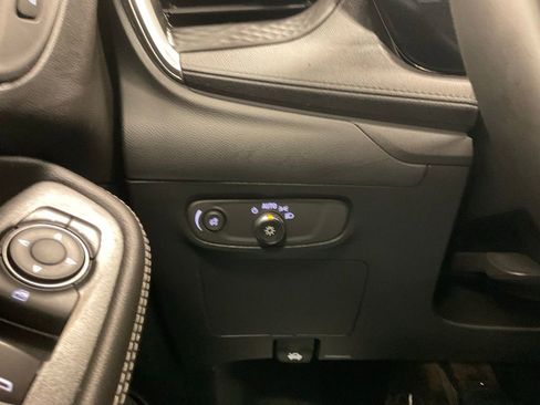 Used 2024 Buick Encore GX Preferred image 16