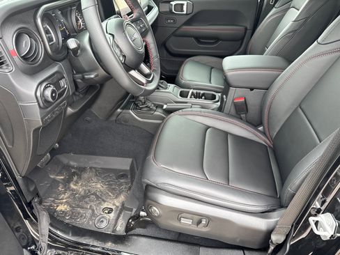 New 2026 Jeep Wrangler Unlimited Rubicon 392 image 9