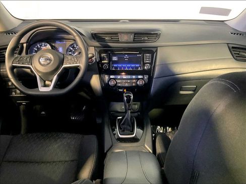 Used 2019 Nissan Rogue SV AWD/4WD image 14