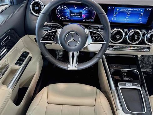Used 2026 Mercedes-Benz GLA 250 image 19