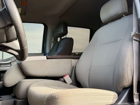 Used 2016 Ford F150 XLT w/ Equipment Group 302A Luxury image 14