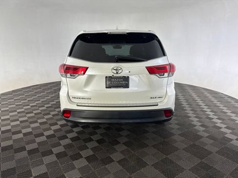 Used 2019 Toyota Highlander XLE w/ Protection Package #3 AWD/4WD image 6