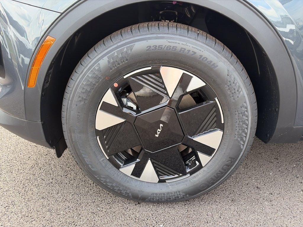 New 2027 Kia Sportage LX FWD image 22