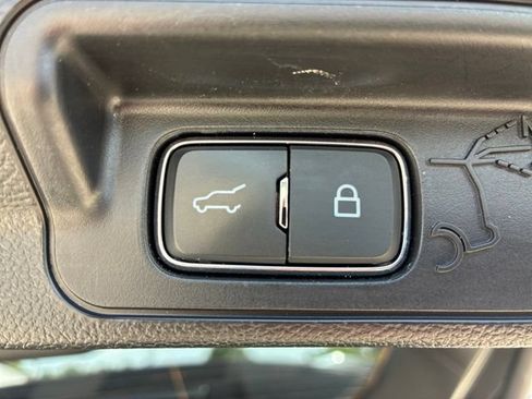 Used 2023 Ford Explorer Timberline w/ Timberline Technology Package AWD/4WD image 10