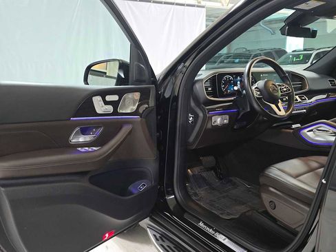 Used 2021 Mercedes-Benz GLE 350 4MATIC w/ Premium Package image 18