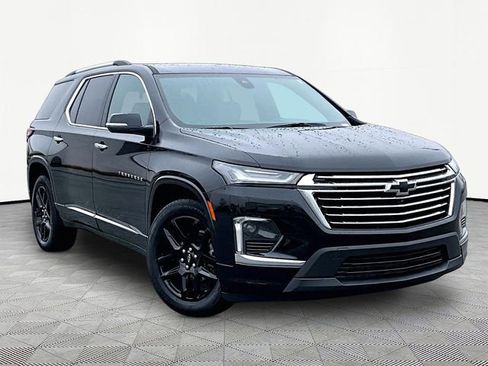 Used 2023 Chevrolet Traverse Premier image 1