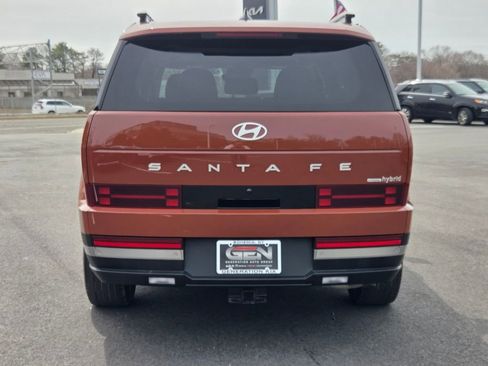 Used 2025 Hyundai Santa Fe Limited AWD/4WD image 5