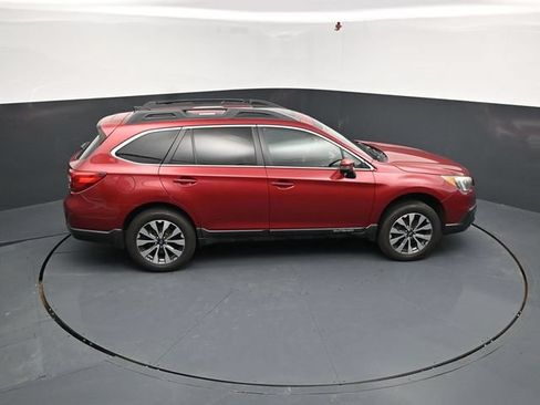 Used 2017 Subaru Outback 2.5i Limited AWD/4WD image 49