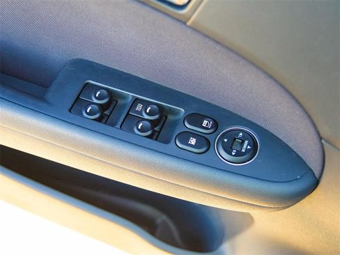 Used 2012 Hyundai Elantra GLS w/ Preferred Pkg image 26