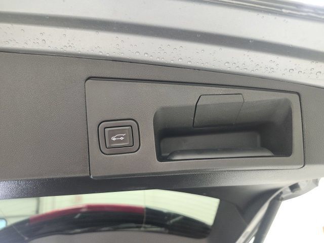 Used 2024 Cadillac XT5 Luxury FWD image 27