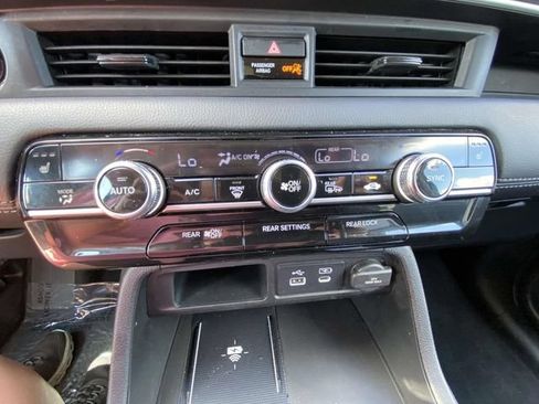 Used 2025 Honda Pilot EX-L image 20
