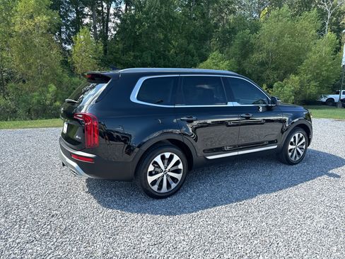 Used 2020 Kia Telluride S FWD image 2