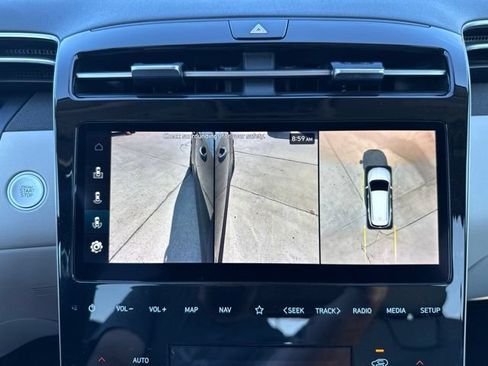 Used 2022 Hyundai Tucson Limited AWD/4WD image 25