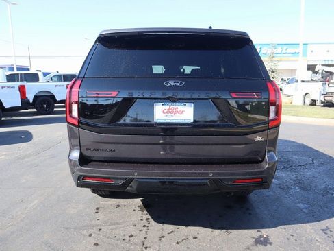 New 2026 Ford Expedition Platinum w/ Stealth Appearance Package image 24