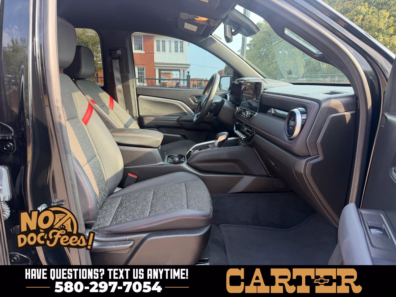 Used 2024 Chevrolet Colorado Z71 w/ Z71 Convenience Package 2 AWD/4WD image 28