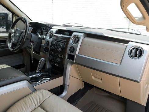 Used 2012 Ford F150 Lariat w/ Lariat Chrome Pkg AWD/4WD image 10